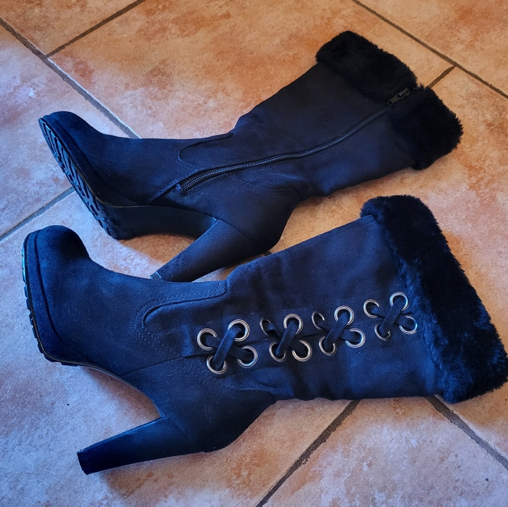Boots from Skechers Size 6